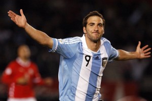 开云体育中国-终场哨响前，托尼·克罗斯的无声交响