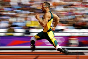 开云官网-黄蜂蛰破天山神话，切特关键回合不手软，诠释何为真正的大场面先生