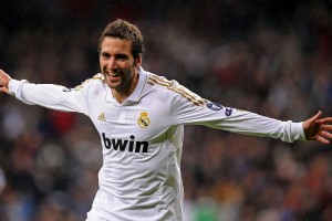 开云体育入口-欧文节奏魔法，当雄鹿压哨绝杀，深圳队输给了时间掌控者