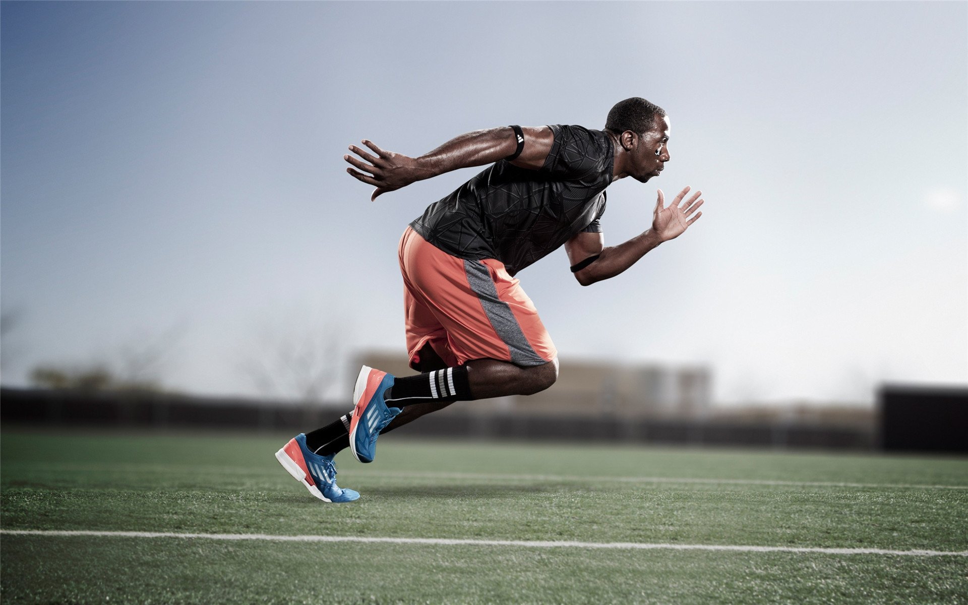 世界排名争夺战之夜，乔治持续制造杀伤，暗流下的生存法则